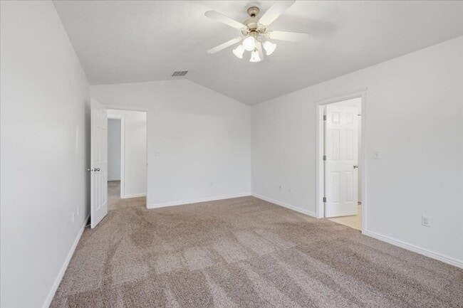 Building Photo - 3053 E Calabria Dr