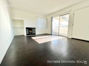 Building Photo - 730 E Raleigh St Glendale, CA 91205