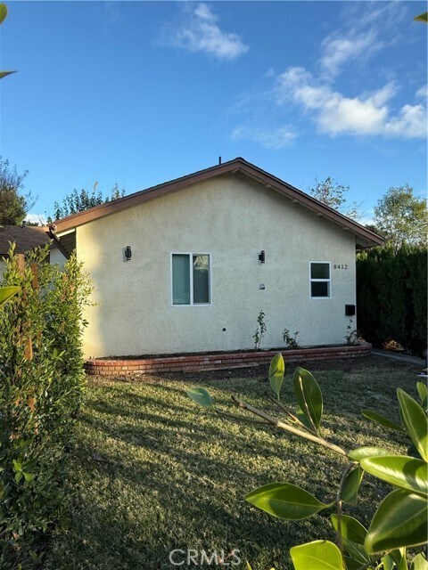 Building Photo - 8412 Etiwanda Ave