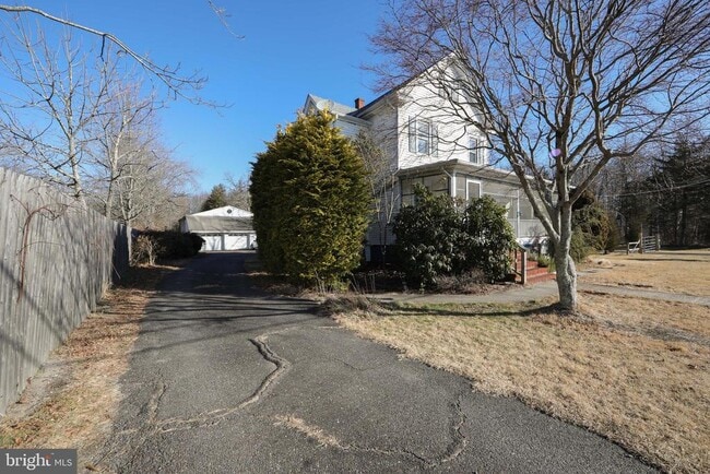 Building Photo - 1005 Atsion Rd