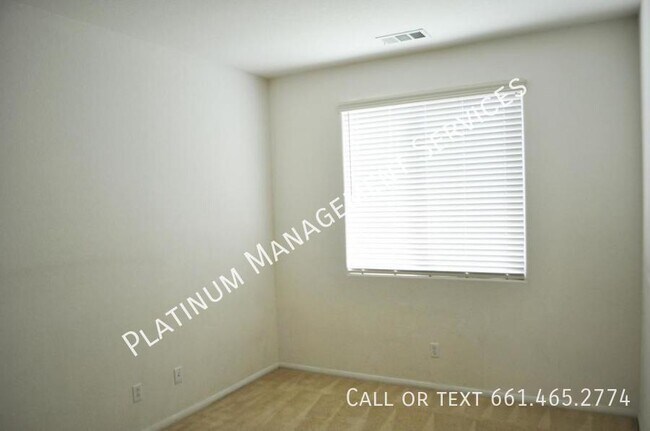 Building Photo - 4528 Jade Ct