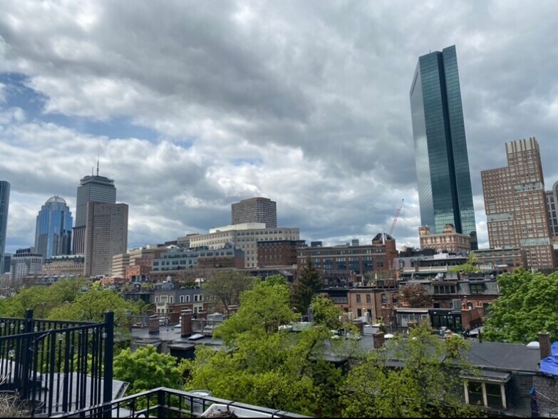 Building Photo - 40 Appleton St