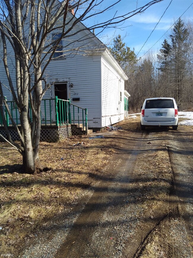 Primary Photo - 3 br, 1 bath House - 212 South Street