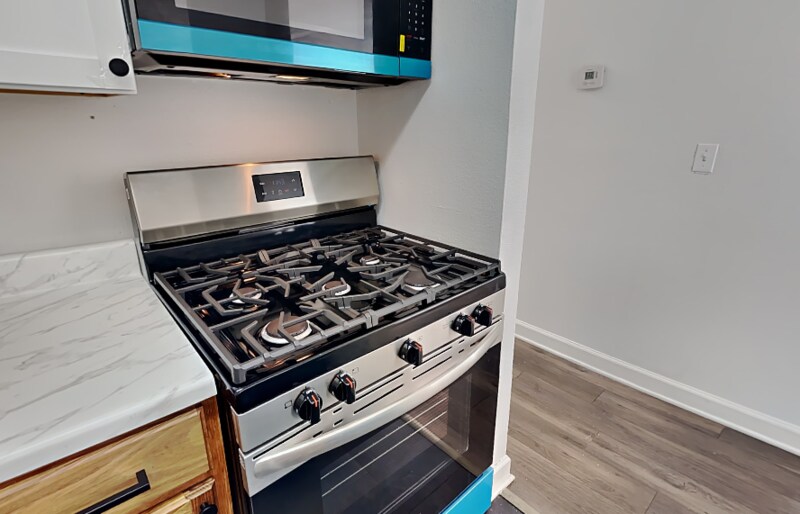 Building Photo - 2059 Dixie Belle Dr