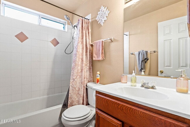 Building Photo - 12564 Paseo Alegre Dr