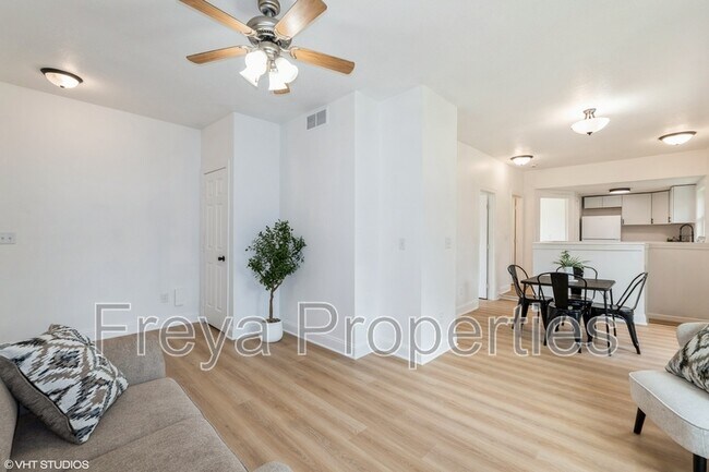 Building Photo - 1547 13th St