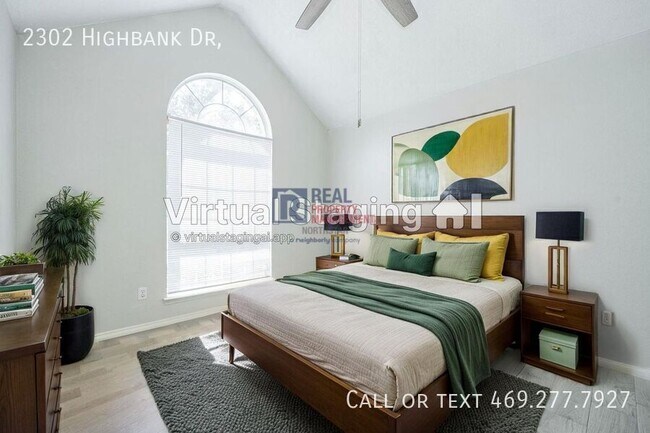 Building Photo - 2302 Highbank Dr