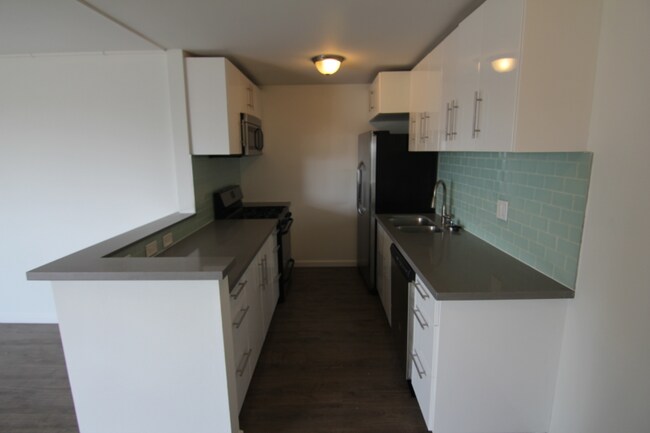 Building Photo - 3111 4th St