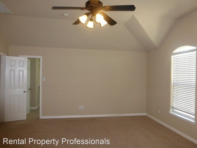 Building Photo - 4 br, 3 bath House - 26115 Crazy Creek
