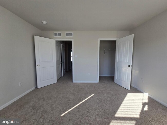 Building Photo - 10935 Farmerfield St