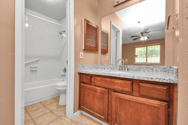 Building Photo - 16425 Monte Carlo Ln