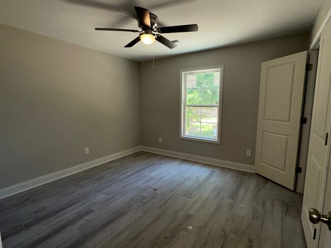 Building Photo - 2837-A Jubilee Dr