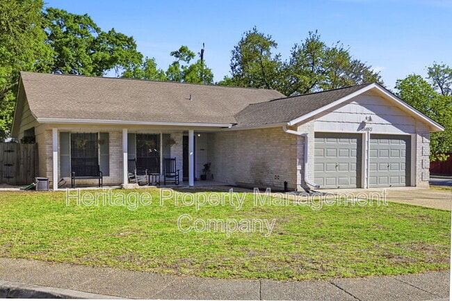 Building Photo - 13402 Langtry St