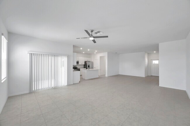 Building Photo - 9328 Bonita Mar Dr