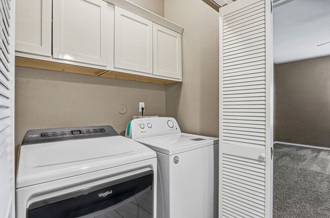 Building Photo - 14609 Carlo Alvarado Dr