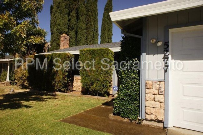 Building Photo - 5277 Eden View Dr