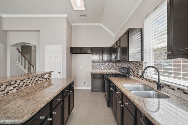 Building Photo - 6505 Sage Ct