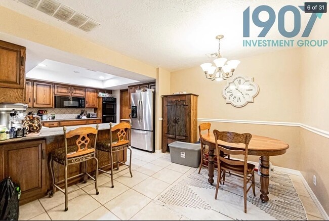 Building Photo - 4405 Manchester Ct