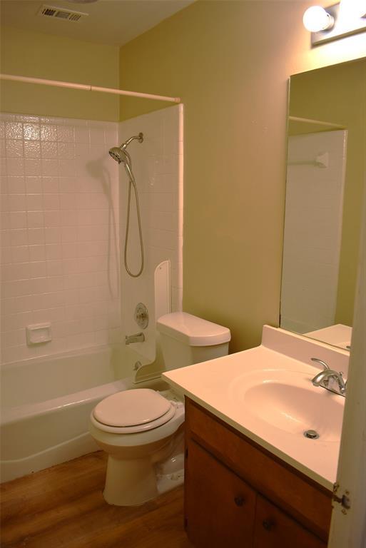 Building Photo - 1804 Rawhide Loop