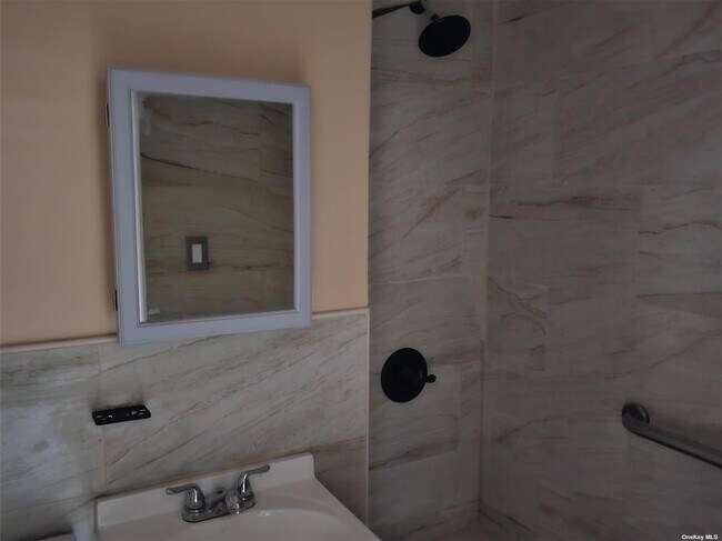 Building Photo - 111-22 Springfield Blvd