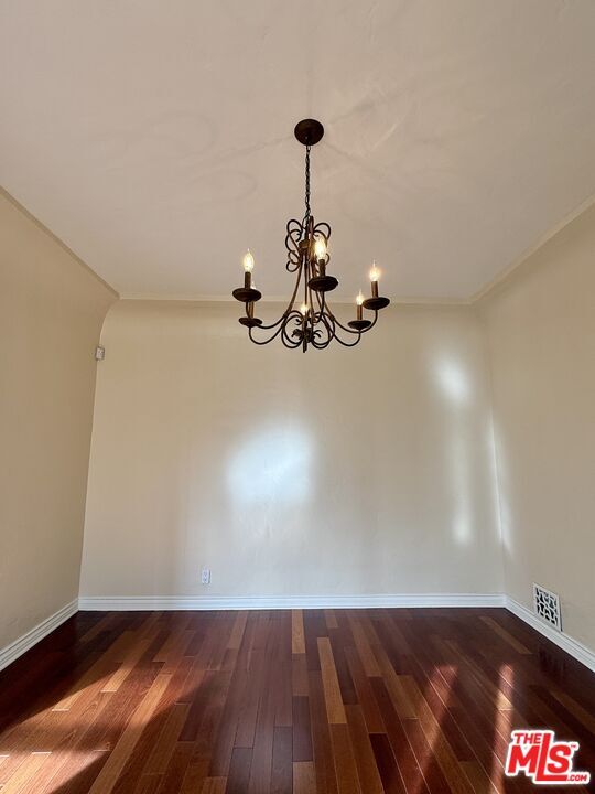 Building Photo - 1227 Ridgeley Dr