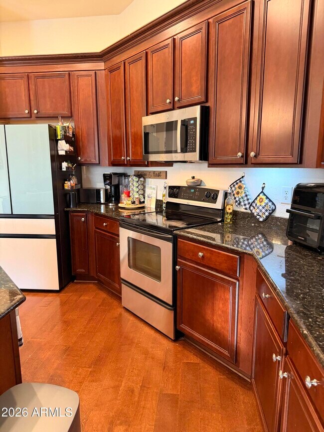 Building Photo - 17239 W Ironwood St