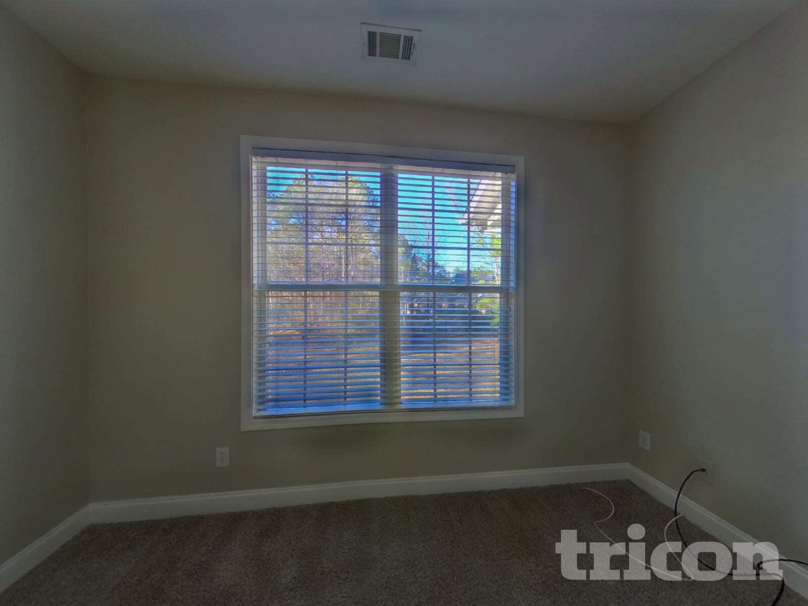 Building Photo - 3620 Little Spring Dr