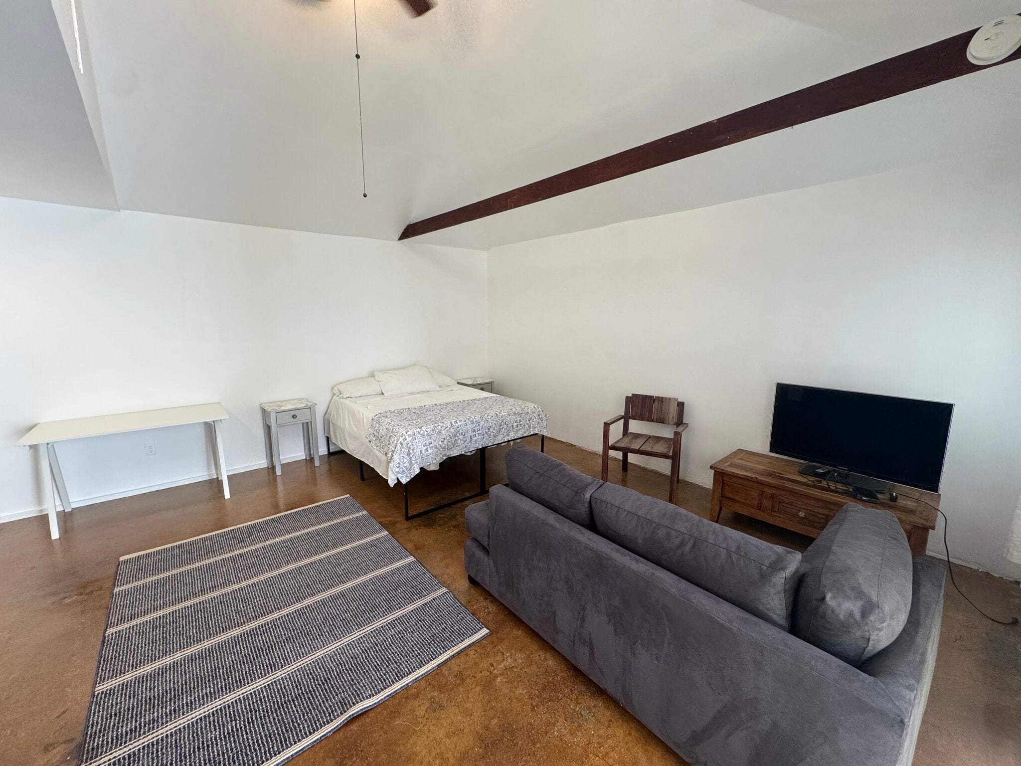 Building Photo - 8106 Rayford Dr