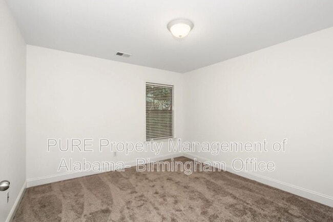 Building Photo - 456 Highland Cove Dr