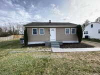 Building Photo - 210 Jett Dr