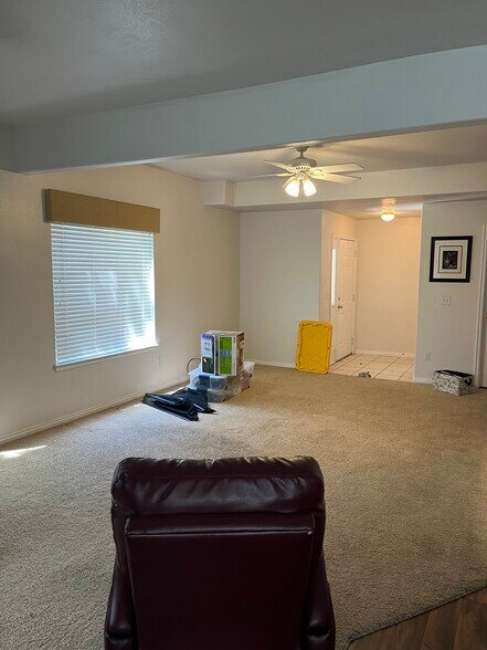 Building Photo - 7129 S Brittany Town Dr