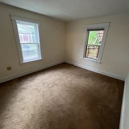 Building Photo - 307 Colchester Ave