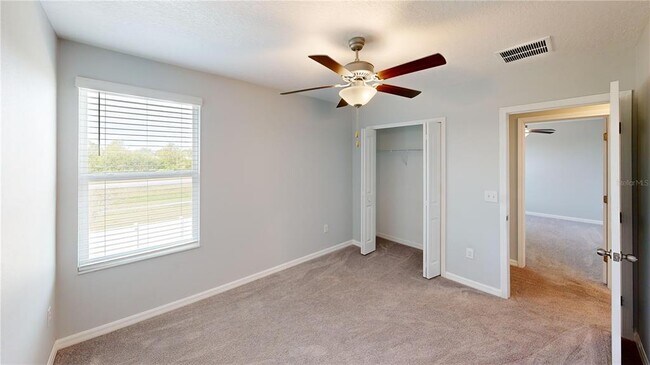 Building Photo - 17034 Yellow Pine St