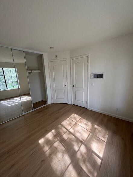 Building Photo - 12580 Carmel Creek Rd