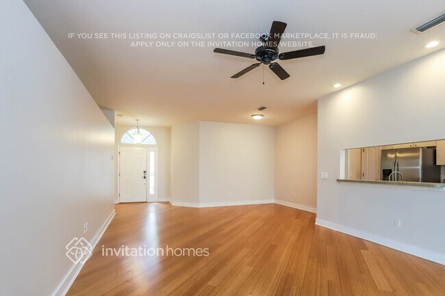 Building Photo - 6819 Monarch Park Dr