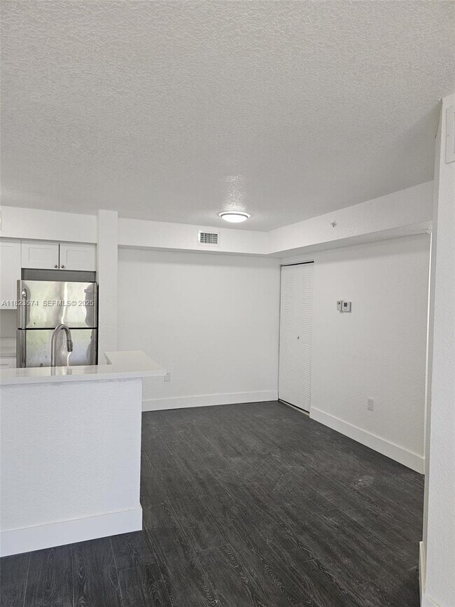 Building Photo - 15410 SW 284th St