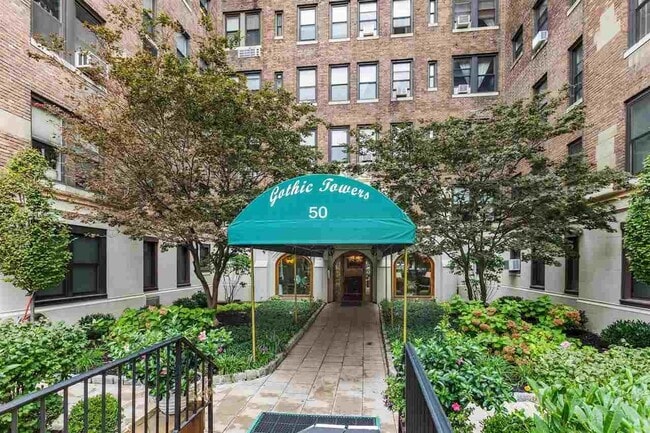 Building Photo - 50 Glenwood Ave