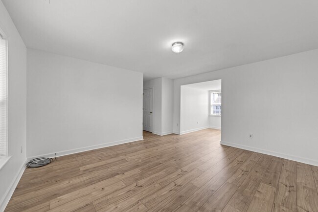 Building Photo - Spacious 3-Bedroom Home with Bonus Room and Community Perks