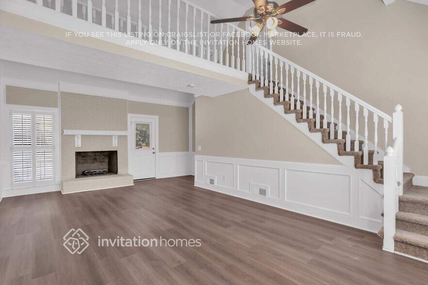 Primary Photo - 4011 Colonial Dr SW