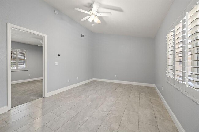 Building Photo - 487 Pinellas Bayway S