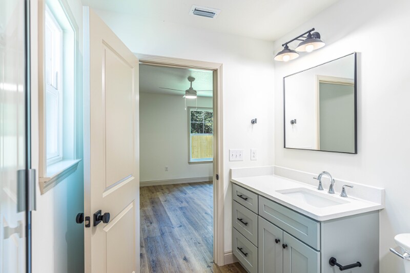 Building Photo - 211 Hudson Boyd Ct