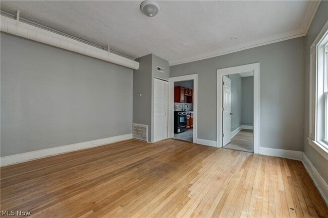 Building Photo - 14120 Superior Rd