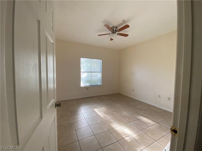 Building Photo - 11490 Villa Grand