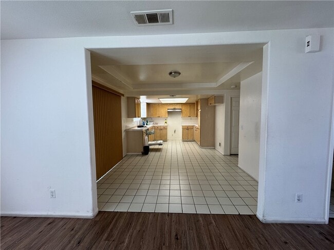 Building Photo - 3822 Grace Ave