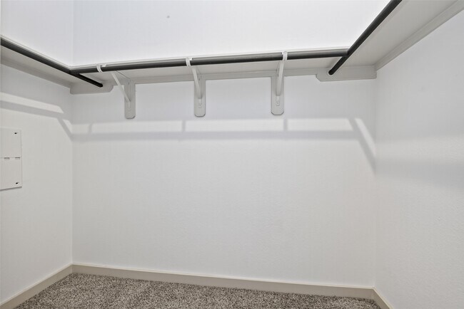 Building Photo - 12820 Tokenhouse Ln