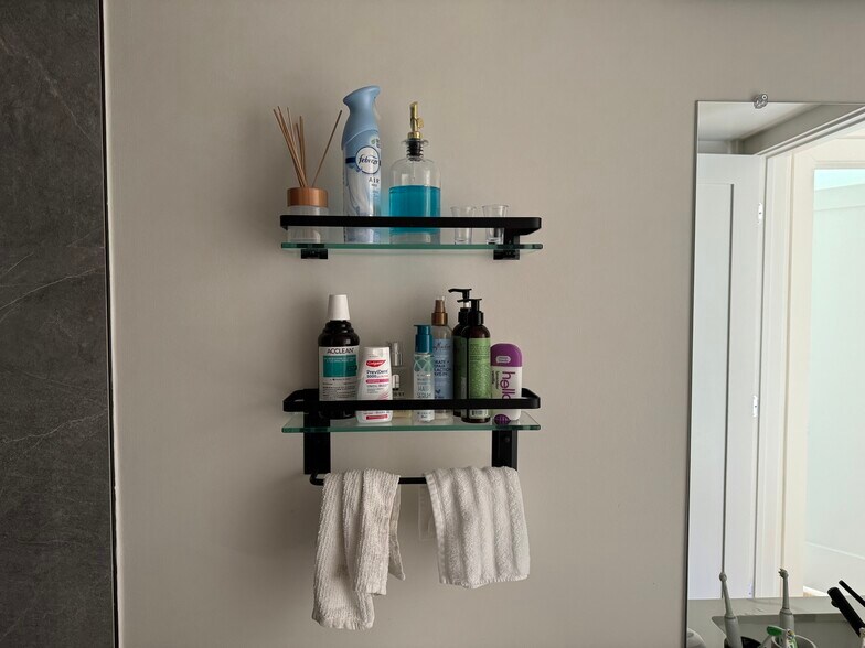 Building Photo - 2216 40th Pl NW