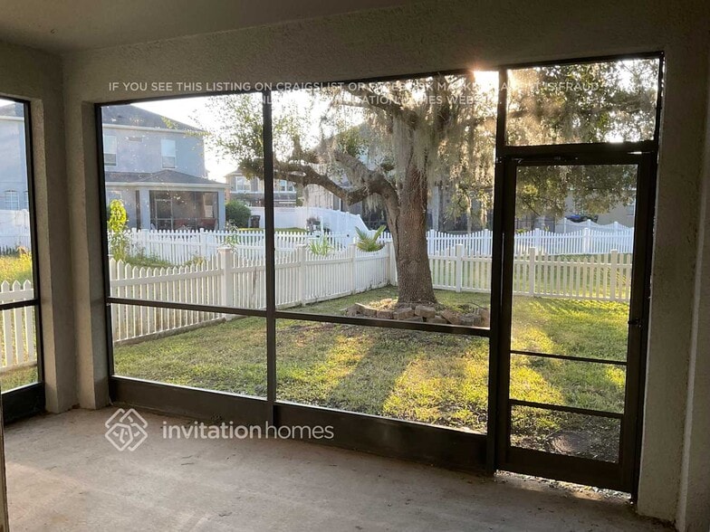 Building Photo - 14824 Cedar Branch Way