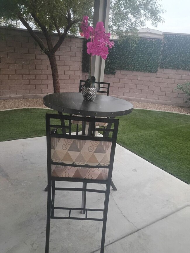 Building Photo - Spacious 3BR House in North Las Vegas