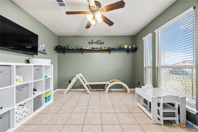 Building Photo - 4103 Dewitt County Ct