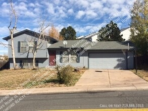 Building Photo - 2308 Vintage Dr